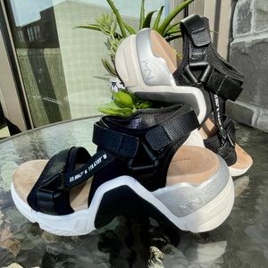 Skechers Mark Nason Los Angeles Neo Block Sandals
